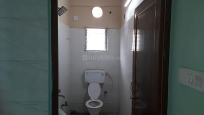 Bathroom Image of 1000 Sq.ft 2 BHK Independent House for rent in Kasba Kolkata for Rs. 19000