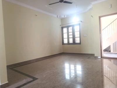 Living Room Image of 900 Sq.ft 2 BHK Builder Floor for rent in Cox Town Bengaluru for Rs. 29000