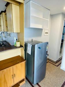 Kitchen Image of 719 Sq.ft 1 BHK Apartment / Flat for rent in Ansal Celebrity Suites, Palam Vihar Gurgaon for Rs. 32000
