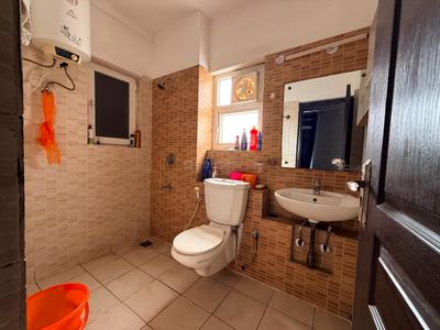 Image of 1215 Sq.ft 2 BHK Apartment / Flat for sale in The 3C Lotus Zing, Sector 168, Noida for Rs. 9000000