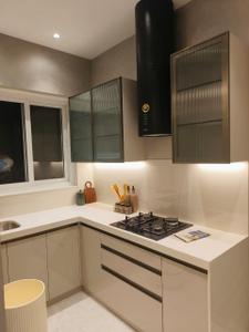 Kitchen Image of 750 Sq.ft 1 BHK Apartment / Flat for sale in Raheja Lunaris 2, Nerul Navi Mumbai for Rs. 9800000