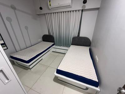 Bedroom Image of 1500 Sq.ft 3 BHK Apartment / Flat for rent in Adani The Meadows, Shantigram Ahmedabad for Rs. 50000