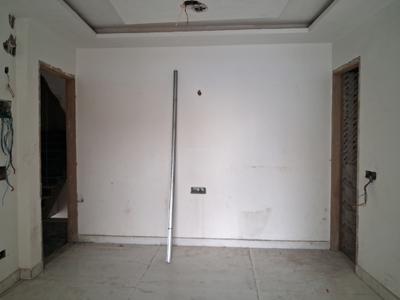 Living Room Image of 1050 Sq.ft 2 BHK Apartment / Flat for sale in Sector 101 Noida for Rs. 4500000