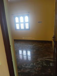 Hall Image of 1050 Sq.ft 2 BHK Independent House for rent in Sunnambu Jeebi Hosur for Rs. 15000