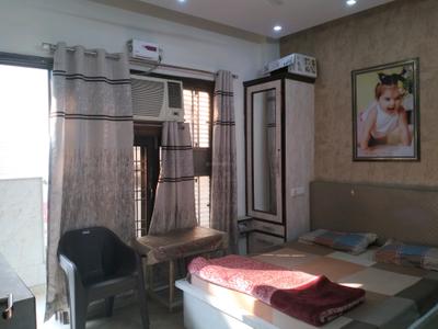Bedroom Image of 1086 Sq.ft 3 BHK Builder Floor for sale in Krishna Nagar New Delhi for Rs. 11000000