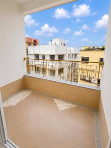 Balcony Image of 2300 Sq.ft 4 BHK Duplex for sale in Lake Gardens Kolkata for Rs. 27600000