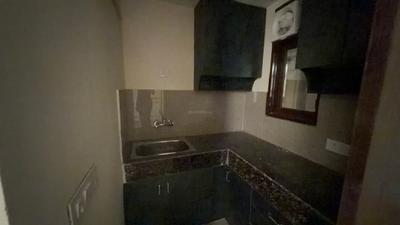 Kitchen Image of 1000 Sq.ft 1 RK Apartment / Flat for rent in Palam Vihar Extension Gurgaon for Rs. 16500