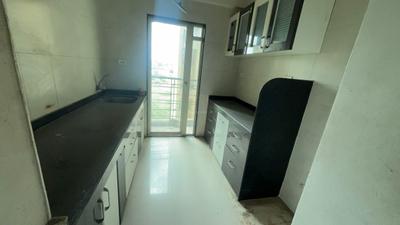 Kitchen Image of 850 Sq.ft 2 BHK Apartment / Flat for rent in Wagholi Pune for Rs. 22000