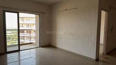 Living Room Image of 1850 Sq.ft 3 BHK Apartment / Flat for rent in Adani The Meadows, Shantigram Ahmedabad for Rs. 33000