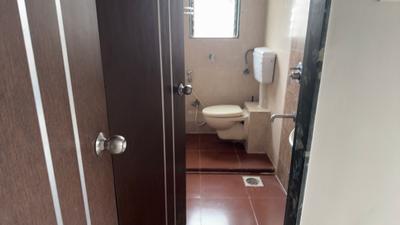 Image of 794 Sq.ft 2 BHK Apartment / Flat for rent in Malad West, Mumbai for Rs. 45000