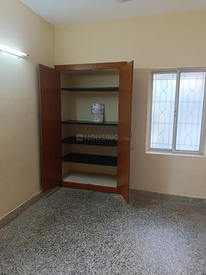 Metro flats Bedroom 1