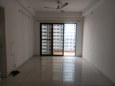 Living Room Image of 1100 Sq.ft 2 BHK Apartment / Flat for sale in Amanora Gold Towers, Hadapsar Pune for Rs. 11500000