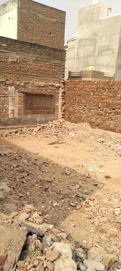 Madanpuri Main Image 1