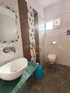 Bathroom Image of 950 Sq.ft 2 BHK Apartment / Flat for sale in Abhinav Heights, Tilhari Jabalpur for Rs. 4800000