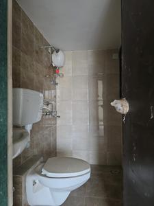 Common Bathroom One Image of 900 Sq.ft 2 BHK Apartment / Flat for sale in Nalasopara West Nala Sopara for Rs. 5600000