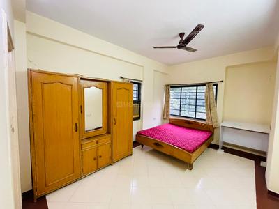 Bedroom Image of 1250 Sq.ft 2 BHK Apartment / Flat for rent in Satellite Ahmedabad for Rs. 25000