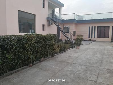 Image of 4000 Sq.ft 5 BHK Apartment / Flat for rent in Emaar The Views, Sector 105, Mohali for Rs. 60000