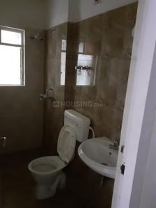 Bathroom Image of 1082 Sq.ft 3 BHK Apartment / Flat for rent in Prudent Prana, Rabindra Nagar Kolkata for Rs. 20000
