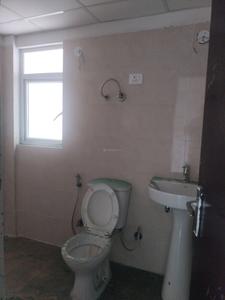 Common Bathroom Image of 975 Sq.ft 2 BHK Apartment / Flat for sale in Amrapali Verona Heights, Noida Extension Greater Noida for Rs. 7064500