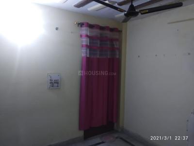 Living Room Image of 700 Sq.ft 1 BHK Builder Floor for rent in Sector 5 Rohini New Delhi for Rs. 15000