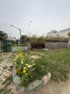 Image of 200 Sq.ft Residential Plot / Land for sale in Sector 131, Noida for Rs. 47500000