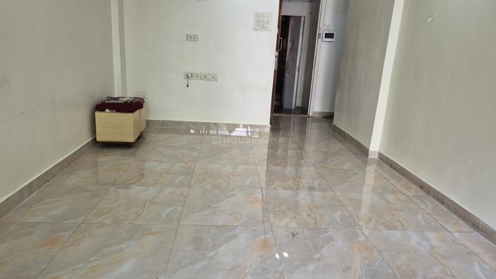 Mazdock Apartments Living Room 1