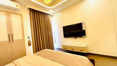 Bedroom Image of 1805 Sq.ft 3 BHK Apartment / Flat for sale in Peer Muchalla Zirakpur for Rs. 12050000