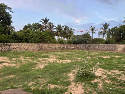 Image of 16800 Sq.ft Residential Plot / Land for sale in Uthandi, Chennai for Rs. 59500000