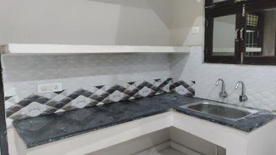 Kitchen Image of 3000 Sq.ft 2 BHK Apartment / Flat for rent in Awas Vikas Nagar Jhansi for Rs. 7300