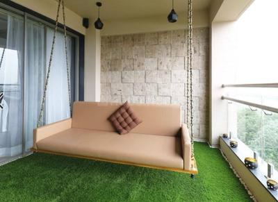 Balcony Image of 1600 Sq.ft 3 BHK Apartment / Flat for sale in Sector 105 Noida for Rs. 7600000
