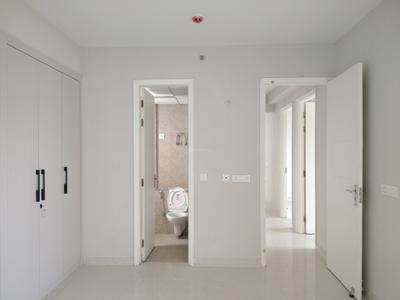 Bedroom Image of 1250 Sq.ft 3 BHK Apartment / Flat for sale in Eldeco Live By The Greens Phase 1, Sector 150 Noida for Rs. 15750000