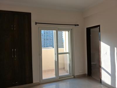 Bedroom Image of 1045 Sq.ft 2 BHK Apartment / Flat for sale in Paramount Floraville, Sector 137 Noida for Rs. 11800000