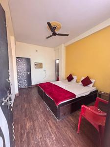 Bedroom Image of 2720 Sq.ft 3 BHK Builder Floor for rent in Khajuri Colony Varanasi for Rs. 25000