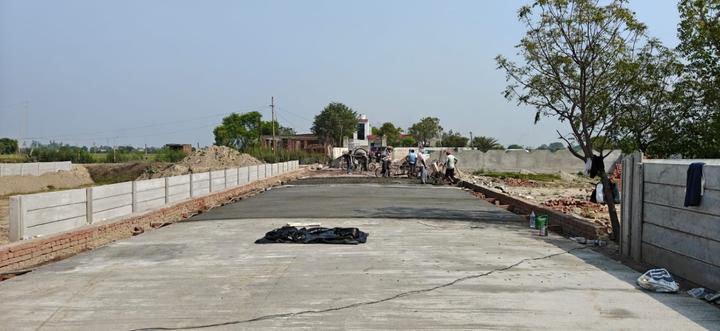 Dankaur Main Image 1