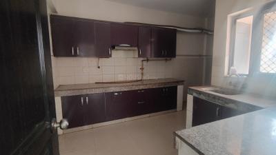Kitchen Image of 1800 Sq.ft 4 BHK Apartment / Flat for rent in Logix Blossom County, Sector 137 Noida for Rs. 46000