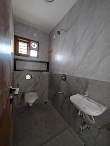 Bathroom Image of 1200 Sq.ft 2 BHK Independent House for rent in Uttarahalli Hobli Bengaluru for Rs. 30000