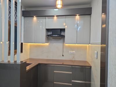 Kitchen Image of 950 Sq.ft 2 BHK Builder Floor for sale in Indirapuram Ghaziabad for Rs. 5800000