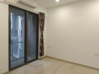 Bedroom Image of 925 Sq.ft 2 BHK Apartment / Flat for sale in Lodha New Cuffe Parade, Sion Mumbai for Rs. 30200000