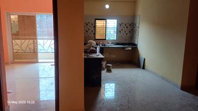 Kitchen Image of 1000 Sq.ft 2 BHK Apartment / Flat for rent in Keshtopur Kolkata for Rs. 13000