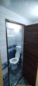 Bathroom Image of 850 Sq.ft 3 BHK Independent House for rent in Kavoor Mangalore for Rs. 33000