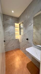 Bathroom Image of 600 Sq.ft 1 BHK Apartment / Flat for sale in Raunak Earth Park Building No 5, Kalyan West Kalyan for Rs. 3690000