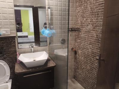 Image of 2000 Sq.ft 3.5 BHK Apartment / Flat for rent in Sector 18 Dwarka, New Delhi for Rs. 65000