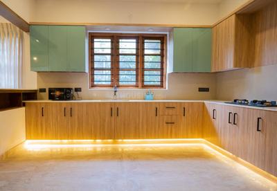 Kitchen Image of 6000 Sq.ft 4 BHK Independent House for sale in Edappally Kochi for Rs. 37500000
