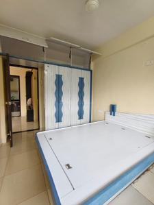 Bedroom Image of 775 Sq.ft 2 BHK Apartment / Flat for rent in Evershine Millennium Paradise, Kandivali East Mumbai for Rs. 53000