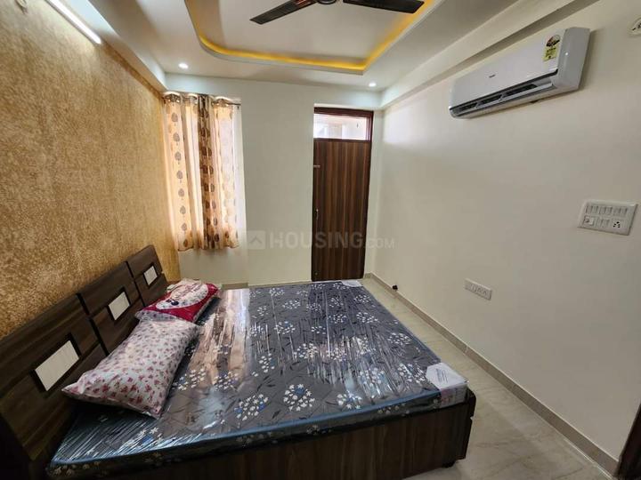 Raja Park Bedroom 1