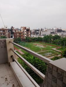 Balcony Image of 650 Sq.ft 1 BHK Builder Floor for rent in Sector 63 A Noida for Rs. 16000