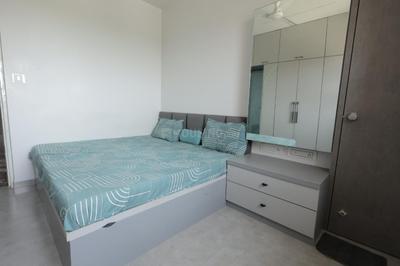 Bedroom Image of 990 Sq.ft 2 BHK Apartment / Flat for sale in Hari Om Crystal, Ghuma Ahmedabad for Rs. 6500000