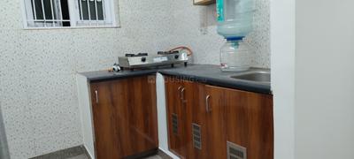 Kitchen Image of 650 Sq.ft 1 BHK Builder Floor for rent in Koramangala Bengaluru for Rs. 28000