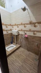 Bathroom Image of 600 Sq.ft 2 BHK Independent House for rent in Subramanyapura Bengaluru for Rs. 16000