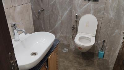 Image of 950 Sq.ft 2 BHK Builder Floor for rent in Sector 13 Dwarka, New Delhi for Rs. 38000